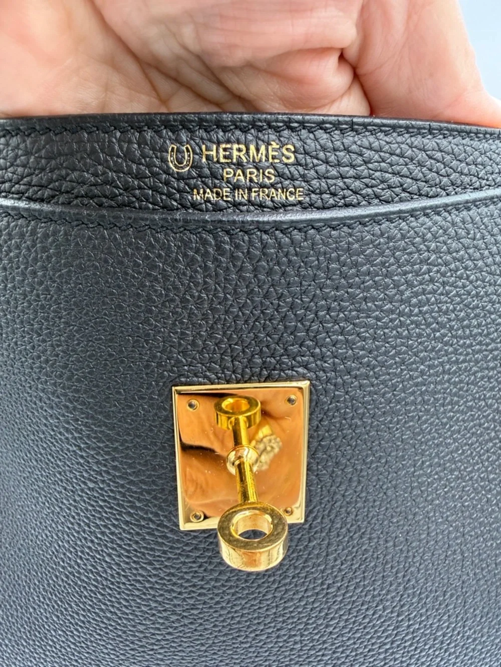 Hermes Kelly 38 HORSESHOE with Gold Hardware